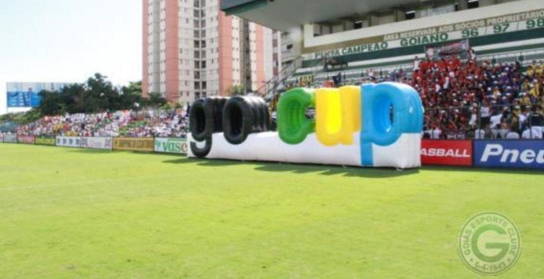 Letreiro inflável: a solução prática para chamar atenção da sua marca