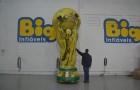 Réplica da taça da copa Inflável - Foto 1