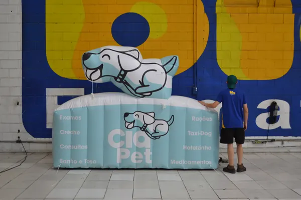 Inflável para pet shop