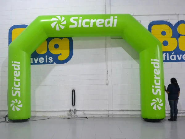 Portal Sicredi, inflável produzido pela Big