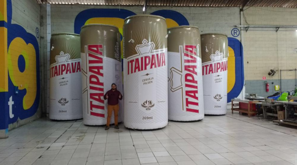 Por que fazer um inflável personalizado para sua marca