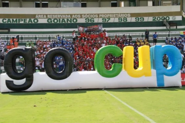 letreiro inflável