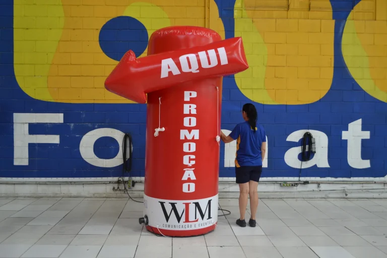 Totem inflável
