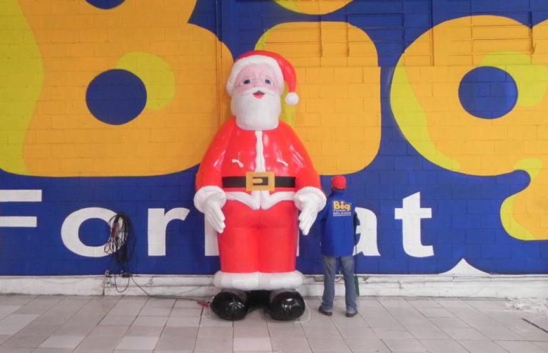 Papai Noel inflável