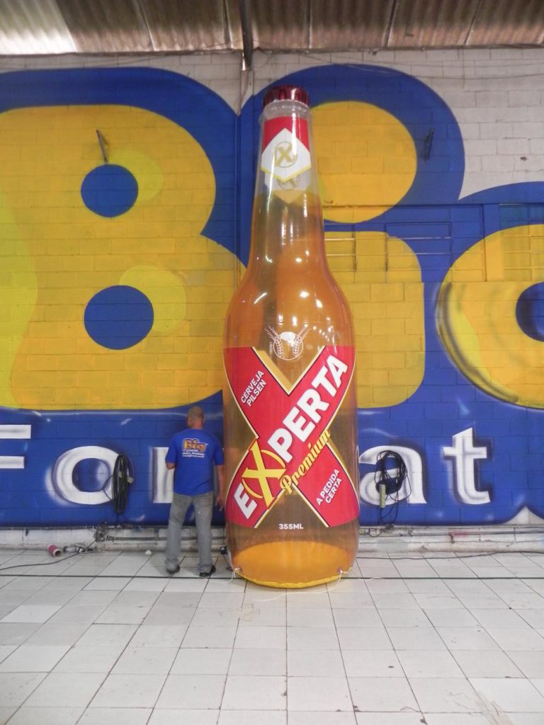 Garrafa inflável